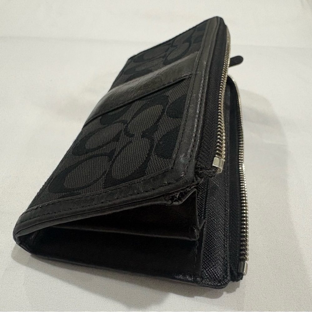 Coach Signature Black Canvas Leather Trim Zip Around Wallet‎ Wristlet Clutch - Picture 5 of 9